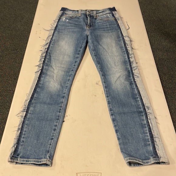 NWOT 7FAM TWO-TONED SKINNIES WITH SIDE FRAYING!! - Picture 5 of 10